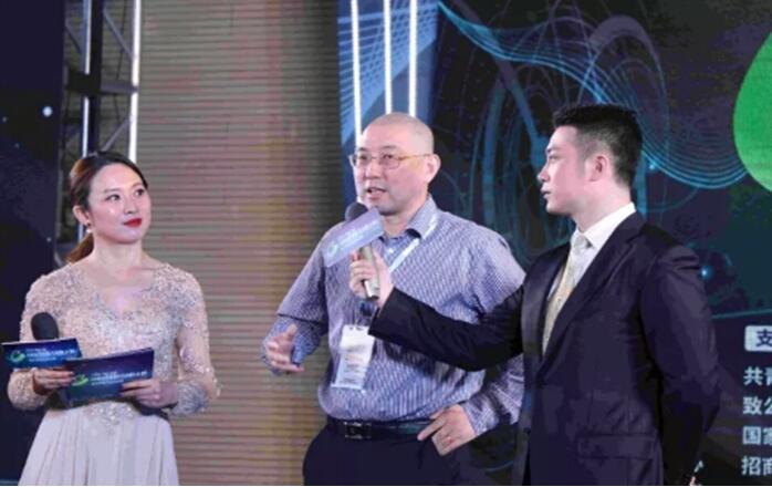 薛軍 決賽評委之一